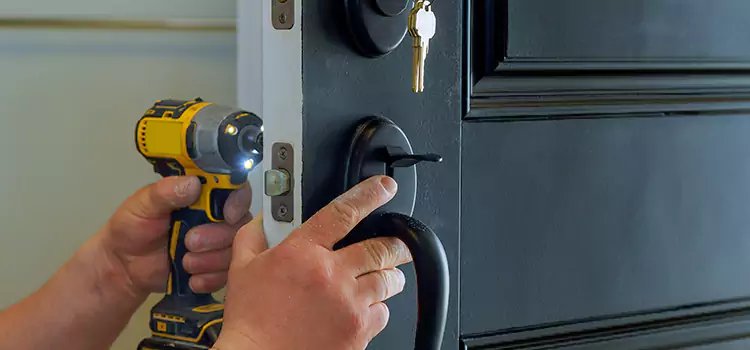 Commercial Door Lock Installation Clifton